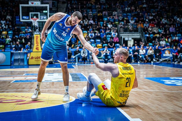 15 03 2026, xhfmx, Basketball easyCredit BBL Bundesliga, Frankfurt Skyliners EWE Baskets Oldenburg v l Radii Caisin Skyliners Frankfurt , Seth Hinrichs EWE Baskets Oldenburg DFL DFB REGULATIONS PROHIBIT ANY USE OF PHOTOGRAPHS as IMAGE SEQUENCES and or QUASI VIDEO Frankfurt am Main
