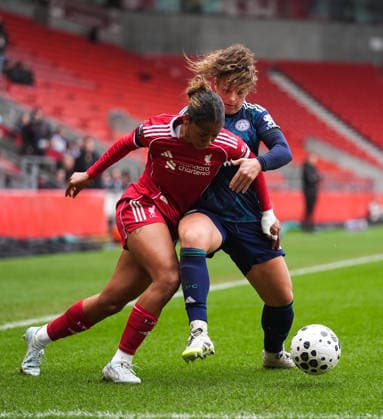 Liverpool Women v Leicester City Women Barclays Women s Super League Aurelie Csillag of Liverpool Women (left) battles for the ball with Julie Thibaud of Leicester City Women (right) during the Barclays Women s Super League match at BrewDog Stadium, St Helens 15 03 2026 UK Newspapers OUT Copyright: xMikexMartinx FIL-23137-0056