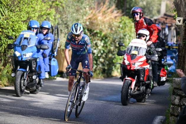 French Valentin Paret Peintre of Soudal Quick-Step pictured in action during the final stage of 84th edition of the Paris-Nice cycling race, a race from Nice to Nice (129,2 km), on Sunday 15 March 2026. DAVIDxPINTENS  x167567184x