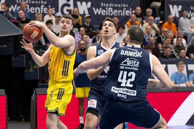 EasyCredit Basketball Bundesliga 2025 2026 Syntainics MBC vs Alba Berlin Weissenfels, Germany 15 March 2026 In the picture from left Jonas Mattisseck Berlin , Jure Planinic Weissenfels and Nemanja Djurisic Weissenfels Weissenfels Stadthalle Weissenfels Sachsen Anhalt Germany