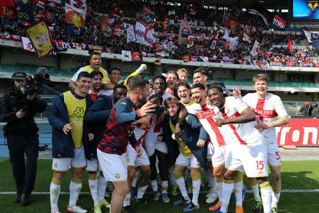 Ar Verona 15 03 2026 - campionato di calcio serie A Hellas Verona-Genoa foto Andrea Rigano Image nella foto: esultanza a fine gara Genoa 