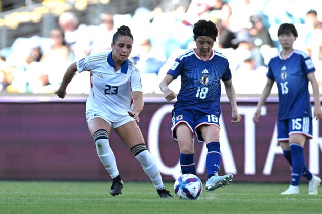 AFC 2026 Women s Asian Cup Quarter Finals match between Japan and Philippines in Sydney , Australia -15 Mar 2026. Alexa Pino of Philippines women football team and Honoka Hayashi of Japan women football team seen in action during the AFC 2026 Women s Asian Cup Quarter Finals match between Japan and Philippines at Stadium Australia. Final score ; Japan 7:0 Philippines Sydney Australia Copyright: xLuisxVeniegrax xSOPAxImagesx 20260315_AFCWACup_LVeniegra0126