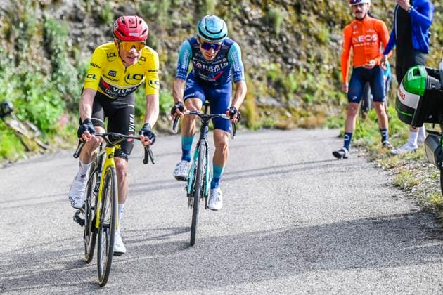 Paris Nice 2026 Stage 8 NICE, FRANCE - MARCH 15 : Vingegaard Jonas (DEN) of Team Visma Lease a Bike, Martinez Lenny (FRA) of Bahrain Victorius in the escape pack during stage 8 of the 84th edition of Paris - Nice an UCI World Tour 2.UWT cycling road race stage for Men Elite of 145 km with start in Nice and finish in Nice on March 15, 2026 in Nice, France, 15 03 2026 ( Motordriver Guy De Vuyst - Nice France  Copyright: xNicoxVereeckenx