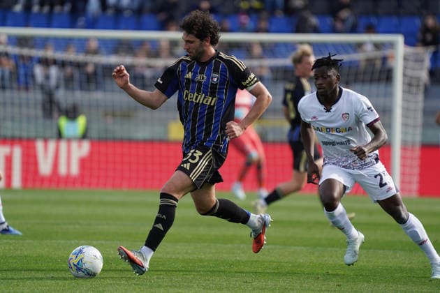 Pisa s Arturo Calabresi in action ....During the Serie A soccer match between Pisa and Cagliari at the Cetilar Arena Romeo Anconetani Stadium in Pisa; Center West Italy; monday March 15; 2026 ; Soccer  Copyright: xAlessandroxLaxRocca xLaPressex