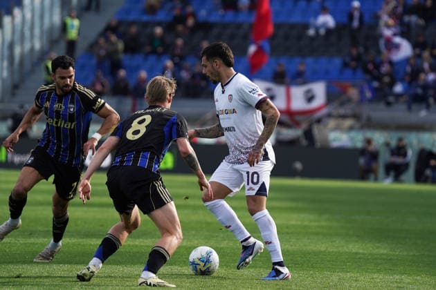 Ca¦gliari™s Gianluca Gaetano .During the Serie A soccer match between Pisa and Cagliari at the Cetilar Arena Romeo Anconetani Stadium in Pisa; Center West Italy; monday March 15; 2026 ; Soccer  Copyright: xAlessandroxLaxRocca xLaPressex