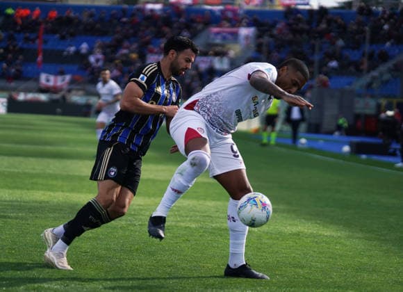 Ca¦gliari™s Michael Folorunsho .During the Serie A soccer match between Pisa and Cagliari at the Cetilar Arena Romeo Anconetani Stadium in Pisa; Center West Italy; monday March 15; 2026 ; Soccer  Copyright: xAlessandroxLaxRocca xLaPressex