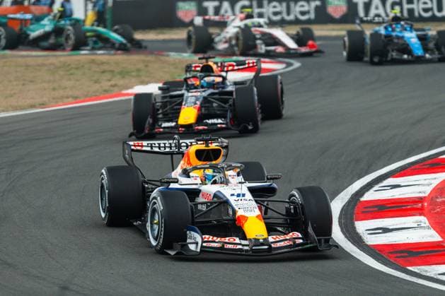 Formula 1 Heineken Chinese Grand Prix 2026 Levi Erb OVERTAKE MAXPPP - Shanghai 15 03 2026 41 LINDBLAD Arvid (gbr), Visa Cash App Racing Bulls Formula One Team, action at the Formula 1 Heineken Chinese Grand Prix 2026, the 2nd round of the 2026 FIA Formula 1 World Championship, WM, Weltmeisterschaft at the Shanghai International Circuit in Shanghai, China, from 12 to 15 March 2026 Shanghai Shanghai International Circuit China  Copyright: xOVERTAKE MAXPPPxLevixErbx OVT202603150747 OVT202603150747