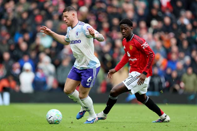 Manchester United, ManU v Aston Villa - Premier League Ross Barkley of Aston Villa and Kobbie Mainoo of Manchester United challenge during the Premier League match between Manchester United and Aston Villa at Old Trafford on March 15, 2026 in Manchester, England. WARNING! This Photograph May Only Be Used For Newspaper And Or Magazine Editorial Purposes. May Not Be Used For Publications Involving 1 player, 1 Club Or 1 Competition Without Written Authorisation From Football DataCo Ltd. For Any Queries, Please Contact Football DataCo Ltd on +44 (0) 207 864 9121 Manchester Old Trafford England United Kingdom Copyright: xAllstarxPicturexLibraryxLtdx