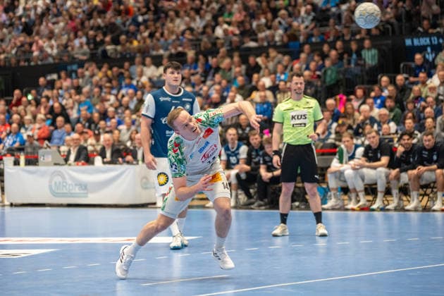 Omar Ingi Magnusson SC Magdeburg, 14 on the seven-meter Bergischer HC 06 vs SC Magdeburg, Handball, DAIKIN Handballbundesliga, 25 Matchday, Season 2025 2026, 15 03 2026 Bergischer HC 06 vs SC Magdeburg, Handball, DAIKIN Handballbundesliga, 25 Matchday, Season 2025 2026, 15 03 2026 Duesseldorf Copyright: xEibner-Pressefoto ThomasxHaeslerx EP_THR