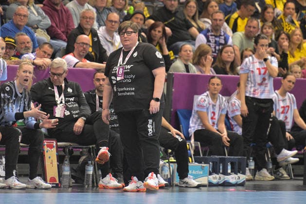 Ilka Fickinger HSG Bensheim Auerbach, Coach HSG Bensheim Auerbach vs BVB Borussia Dortmund Handball, Handball, Women, DHB Cup Haushahn Final 4, Final, Season 2025 2026, 15 03 2026 HSG Bensheim Auerbach vs BVB Borussia Dortmund Handball, Handball, Women, DHB Cup Haushahn Final 4, Final, Season 2025 2026, 15 03 2026 Stuttgart Copyright: xEibner-Pressefoto TobiasxBaurx EP_TBR