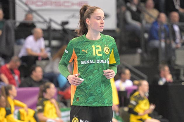 Sarah Wachter BVB Borussia Dortmund Handball, 12 in goal HSG Bensheim Auerbach vs BVB Borussia Dortmund Handball, Handball, Women, DHB Cup Haushahn Final 4, Final, Season 2025 2026, 15 03 2026 HSG Bensheim Auerbach vs BVB Borussia Dortmund Handball, Handball, Women, DHB Cup Haushahn Final 4, Final, Season 2025 2026, 15 03 2026 Stuttgart Copyright: xEibner-Pressefoto TobiasxBaurx EP_TBR