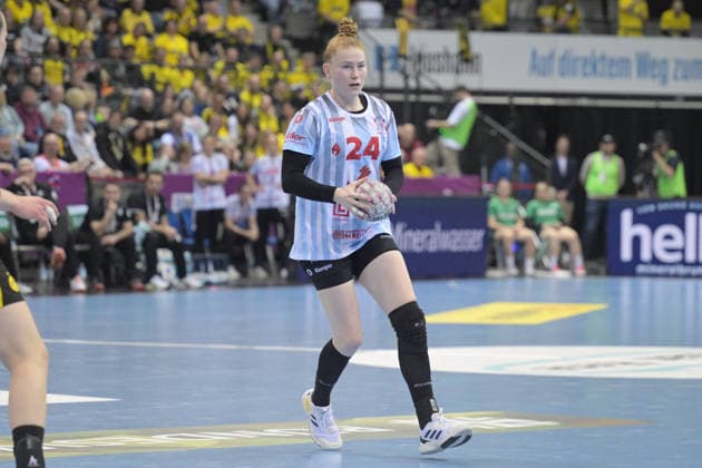 Meike Schmelzer HSG Bensheim Auerbach, 24 HSG Bensheim Auerbach vs BVB Borussia Dortmund Handball, Handball, Women, DHB Cup Haushahn Final 4, Final, Season 2025 2026, 15 03 2026 HSG Bensheim Auerbach vs BVB Borussia Dortmund Handball, Handball, Women, DHB Cup Haushahn Final 4, Final, Season 2025 2026, 15 03 2026 Stuttgart Copyright: xEibner-Pressefoto TobiasxBaurx EP_TBR