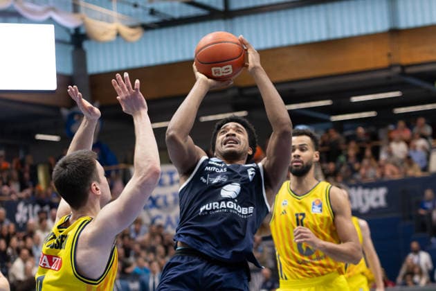 Jonas Mattisseck Alba, 9 , Marcus Foster MBC, 5 , Norris Agbakoko Albe, 17 , Syntainics MBC vs ALBA BERLIN, Basketball, 1 Bundesliga, Men, 24 Matchday, Season 2025 26, 15 03 2026 Weißenfels Stadthalle Sachsen Anhalt Germany