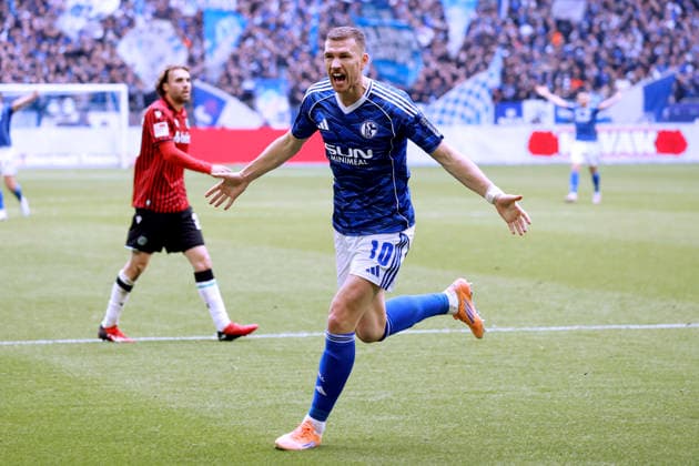 DZEKO Edin Team FC Schalke 04 2 Soccer Bundesliga Season 2025 2026 Match FC Schalke 04 Hannover 2 2 on 15 03 2026 in Gelsenkirchen DFL REGULATIONS PROHIBIT ANY USE OF PHOTOGRAPHS as IMAGE SEQUENCES and or QUASI VIDEO Copyright: xLacixPerenyix