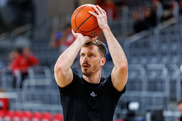 Andreas Obst FC Bayern Muenchen Basketball, 13 , single picture, single photo, portrait, portrait, warm up, before the start of the match, BMA365 Bamberg Baskets vs FC Bayern Muenchen Basketball, Basketball, easyCredit BBL, 24 Matchday, 15 03 2026 BMA365 Bamberg Baskets vs FC Bayern Muenchen Basketball, Basketball, easyCredit BBL, 24 Matchday, 15 03 2026 Bamberg Copyright: xEibner-Pressefoto G.xSantemizx EP_EER
