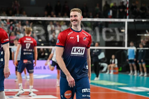 15 03 2026, xdobgx, Volleyball Volleyball Bundesliga VBL, SVG Lüneburg ASV Dachau v l Shane Holdaway SVG Lüneburg, 1 smiling, friendly expression, smiling, friendly expression