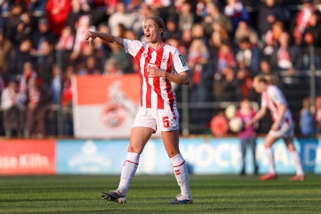Celina Degen 1 FC Köln gestures, gestures during the Woman Bundesliga match between 1 FC Köln and Bayern Munich, Franz Kremer Stadion on March 15 in Cologne, Germany Photo by Oliver Kaelke DeFodi Images Celina Degen 1 FC Köln gestures during the Woman Bundesliga match between 1 FC Köln and Bayern Munich at Franz Kremer Stadion on March 15, 2026 in Cologne, Germany Photo by Oliver Kaelke DeFodi Images DFL regulations prohibit any use of photographs as image sequences and or quasi video Photo by Oliver Kaelke DeFodi Images