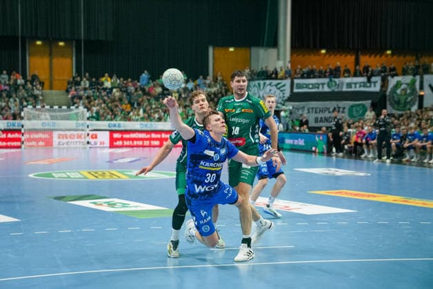 Marco Mengon TVB Stuttgart, 30 falls due to a foul during a goal throw SC DHfK Leipzig vs TVB Stuttgart, Handball, 1 Handball Bundesliga, 25 Matchday, Season 2025 2026, 15 03 2026 SC DHfK Leipzig vs TVB Stuttgart, Handball, 1 Handball Bundesliga, 25 Matchday, Season 2025 2026, 15 03 2026 Leipzig Copyright: xEibner-Pressefoto PiaxSchindlerx EP_PSR