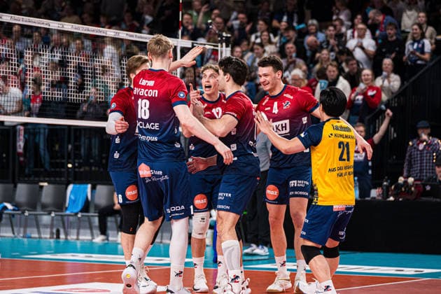 Volleyball I Men I Season 2025 2026 I Bundesliga I SVG Lüneburg ASV Dachau I 15 03 2026 Cheers, joy for the SVG Lüneburg team Lüneburg LKH Arena Niedersachsen Germany Copyright: xLobeca Björn-OlexKehmx
