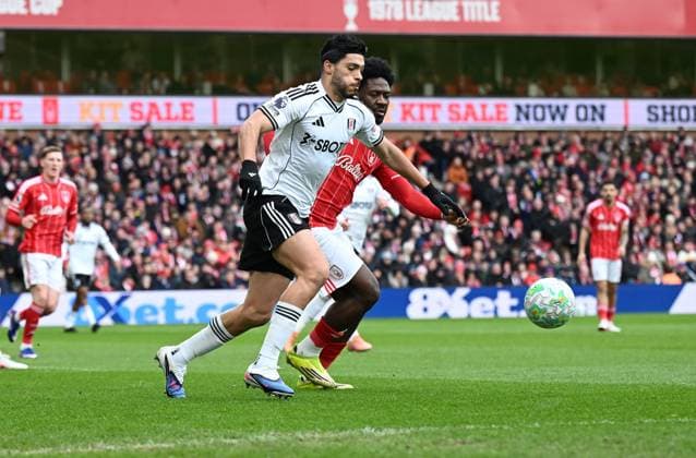 Raul Jimà nez of Fulham and Ola Aina of Nottingham Forest Nottingham Forest v Fulham, Premier League, Football, City Ground, Nottingham, UK - 15 Mar 2026Nottingham City Ground United Kingdom EDITORIAL USE ONLY No use with unauthorised audio, video, data, fixture lists, club league logos or live services. Online in-match use limited to 120 images, no video emulation. No use in betting, games or single club league player publications. Copyright: xAnnaxGowthorpe Shutterstockx 16757313bd