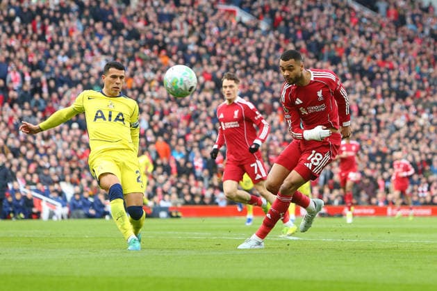 Cody Gakpo of Liverpool spoons a shot wide Liverpool v Tottenham Hotspur, Premier League, Football, Anfield, Liverpool, UK - 15 Mar 2026Liverpool Anfield United Kingdom EDITORIAL USE ONLY No use with unauthorised audio, video, data, fixture lists, club league logos or live services. Online in-match use limited to 120 images, no video emulation. No use in betting, games or single club league player publications. Copyright: xPhilxOldham Shutterstockx 16757322r