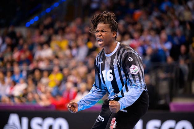 Handball DHB Cup, Final, HSG Bensheim Auerbach Borussia Dortmund Goalkeeper Vanessa Fehr Bensheim Jubel Freude Emotion Stuttgart Porsche Arena Baden Württemberg Germany
