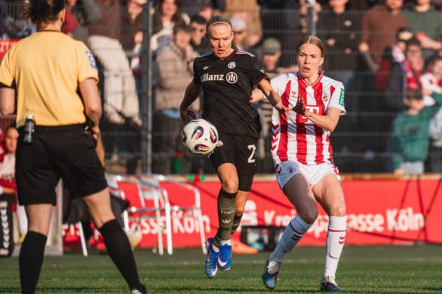 Pernille Harder FC Bayern Muenchen, 21 in duel with Celina Degen 1 FC Cologne, 05 1 FC Cologne vs FC Bayern Munich, Football, Google Pixel Womens Bundesliga, Matchday 20, Season 2025 26, 15 03 2026, 1 FC Cologne vs FC Bayern Munich, Football, Google Pixel Womens Bundesliga, Matchday 20, Season 2025 26, 13 03 2026 Cologne Copyright: xEibner-Pressefoto LukasxBaldygax EP_LBA
