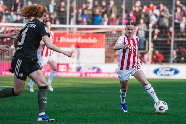 Laura Donhauser 1 FC Cologne, 25 in attack 1 FC Cologne vs FC Bayern Munich, Football, Google Pixel Womens Bundesliga, 20 Matchday, Season 2025 26, 15 03 2026, 1 FC Cologne vs FC Bayern Munich, Football, Google Pixel Womens Bundesliga, 20 Matchday, Season 2025 26, 13 03 2026 Cologne Copyright: xEibner-Pressefoto LukasxBaldygax EP_LBA