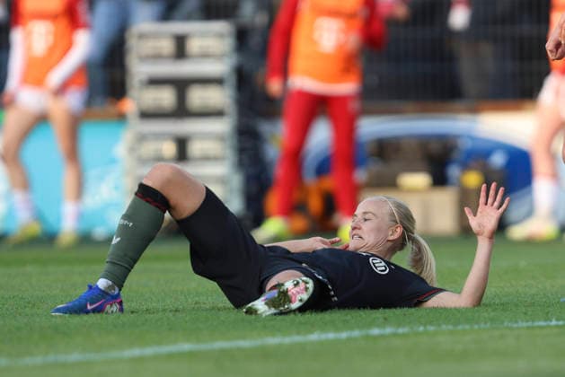 Pernille Harder FC Bayern München on the ground during the Woman Bundesliga match between 1 FC Köln and Bayern München, Franz Kremer Stadion on March 15 in Cologne, Germany Photo by Oliver Kaelke DeFodi Images Pernille Harder FC Bayern München on the ground during the Woman Bundesliga match between 1 FC Köln and Bayern München at Franz Kremer Stadion on March 15, 2026 in Cologne, Germany Photo by Oliver Kaelke DeFodi Images DFL regulations prohibit any use of photographs as image sequences and or quasi video Photo by Oliver Kaelke DeFodi Images