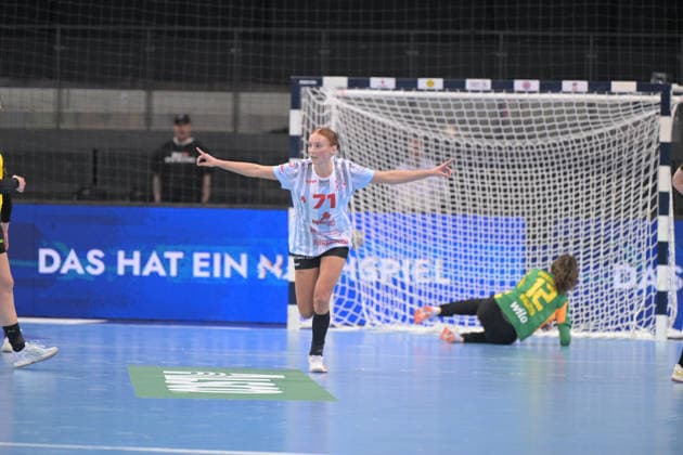 Jule Polsz HSG Bensheim Auerbach, 71 Cheers after the goal HSG Bensheim Auerbach vs BVB Borussia Dortmund Handball, Handball, Women, DHB Pokal Haushahn Final 4, Final, Season 2025 2026, 15 03 2026 HSG Bensheim Auerbach vs BVB Borussia Dortmund Handball, Handball, Women, DHB Pokal Haushahn Final 4, Final, Season 2025 2026, 15 03 2026 Stuttgart Copyright: xEibner-Pressefoto TobiasxBaurx EP_TBR