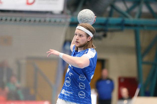 15 03 2026 Handball Men 2025 2026 2 Handball Bundesliga 24 Matchday Dessau Roßlauer HV 06 HSG Krefeld Niederrhein Anhalt Arena Dessau Mika Schüler Dessau, 23, blue on the ball Dessau Roßlau Sachsen Anhalt Germany