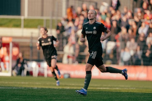 15.03.26, Women, Football, Google Pixel Frauen Bundesliga, Season 2025 2026, 1.FC Köln vs. FC Bayern München, Matchday 20 Magdalena Eriksson ( 5 - FC Bayern München) celebration of the goal for the 0:1 Cologne Franz-Kremer-Stadium NRW Deutschland