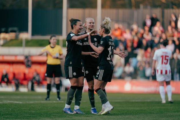 15.03.26, Women, Football, Google Pixel Frauen Bundesliga, Season 2025 2026, 1.FC Köln vs. FC Bayern München, Matchday 20 Linda Dallmann ( 10 - FC Bayern München) celebration of the goal for the 0:3 with the team Cologne Franz-Kremer-Stadium NRW Deutschland