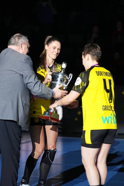 Scene with Alicia Langer 17 Borussia Dortmund Haushahn Final4 Final HSG Bensheim Auerbach vs Borussia Dortmund Copyright: xspeedshotx