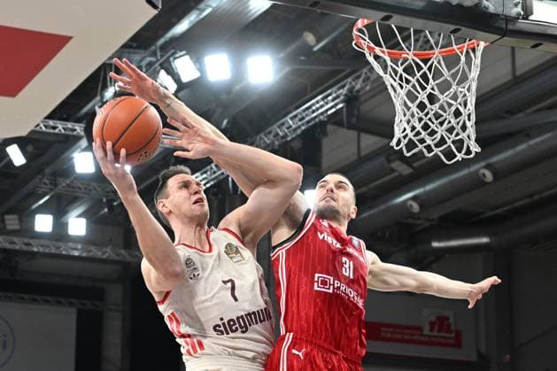 BAMBERG 15 03 2026 Basketball easycredit 1 Basketball Bundesliga 24 Matchday Bamberg Baskets vs FC Bayern Munich Basketball Johannes Voigtmann 7, FC Bayern Munich vs Daniel Keppeler 31, Bamberg Baskets Bamberg Baskets vs FC Bayern Munich Basketball