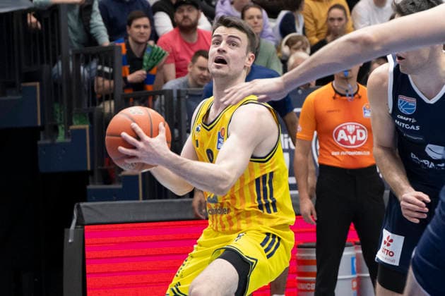 EasyCredit Basketball Bundesliga 2025 2026 Syntainics MBC vs Alba Berlin Weissenfels, Germany 15 March 2026 In the picture Jonas Mattisseck Berlin with ball, Weissenfels Stadthalle Weissenfels Saxony Anhalt Germany