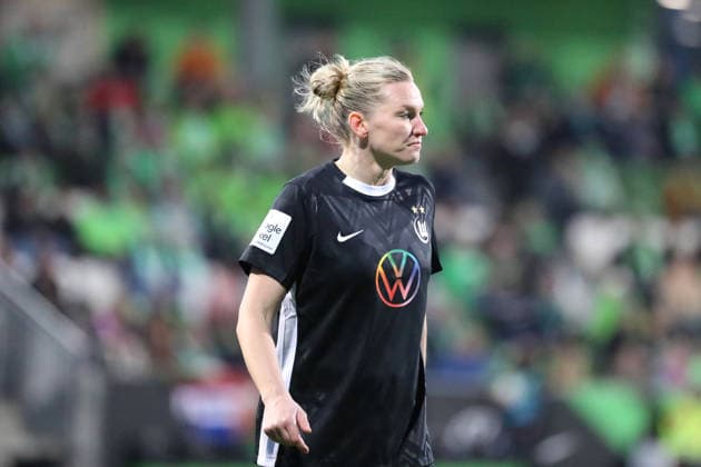 VfL vs Leverkusen, BL Women Wolfsburg, 15 03 2026, Football, Women, Google Pixel Bundesliga, Season 2025 2026, VfL Wolfsburg vs Bayer 04 Leverkusen, Alexandra Popp VfL Wolfsburg AOK Stadion Niedersachsen Germany
