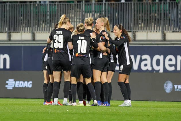 15 03 2026, xgrfx, Soccer Google Pixel Women Bundesliga, VfL Wolfsburg Bayer Leverkusen v l Tor, Janou Levels VfL Wolfsburg DFL DFB REGULATIONS PROHIBIT ANY USE OF PHOTOGRAPHS as IMAGE SEQUENCES and or QUASI VIDEO Wolfsburg
