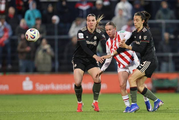 Vanessa Gilles FC Bayern München , Laura Donhauser 1 FC Köln and Natalia Padilla Bidas FC Bayern München in a duel during the Woman Bundesliga match between 1 FC Köln and Bayern München, Franz Kremer Stadion on March 15 in Cologne, Germany Photo by Oliver Kaelke DeFodi Images Vanessa Gilles FC Bayern München , Laura Donhauser 1 FC Köln and Natalia Padilla Bidas FC Bayern München battle for the ball during the Woman Bundesliga match between 1 FC Köln and Bayern München at Franz Kremer Stadion on March 15, 2026 in Cologne, Germany Photo by Oliver Kaelke DeFodi Images DFL regulations prohibit any use of photographs as image sequences and or quasi video Photo by Oliver Kaelke DeFodi Images