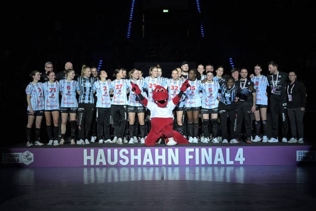 German Womens Cup runner-up in the DHB Cup of the 2025 2026 season at the Haushahn Final4 2026 HSG Bensheim Auerbach HSG Bensheim Auerbach vs BVB Borussia Dortmund Handball, Handball, Women, DHB Cup Haushahn Final 4, Final, 2025 2026 season, 15 03 2026 HSG Bensheim Auerbach vs BVB Borussia Dortmund Handball, Handball, Women, DHB Cup Haushahn Final 4, Final, 2025 2026 season, 15 03 2026 Stuttgart Copyright: xEibner-Pressefoto TobiasxBaurx EP_TBR