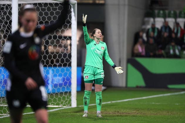 VfL vs Leverkusen, BL Women Wolfsburg, 15 03 2026, Football, Women, Google Pixel Bundesliga, Season 2025 2026, VfL Wolfsburg vs Bayer 04 Leverkusen, Goalkeeper Rafaela Borggräfe Bayer 04 Leverkusen AOK Stadium Lower Saxony Germany