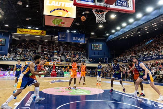GER, easy Credit Basketball Bundesliga, Rostock Seawolves Niners Chemnitz 15 03 2026, Stadthalle, Rostock, GER, easy Credit Basketball Bundesliga, Rostock Seawolves Niners Chemnitz Corey Davis Jr Niners Chemnitz, 5 at a free throw Photo Alexander Trienitz Rostock Stadthalle Mecklenburg Vorpommern Germany