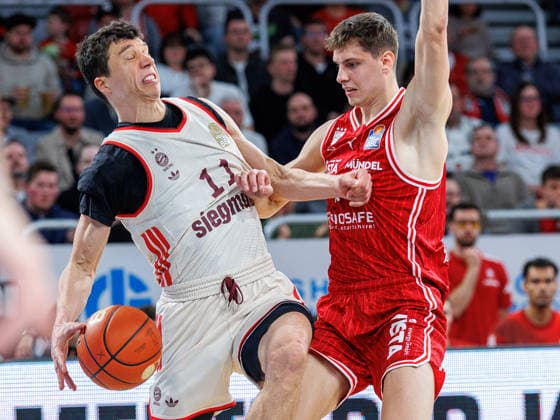 Vladimir Lucic FC Bayern Muenchen Basketball, 11 , Richard Balint BMA365 Bamberg Baskets, 11 , BMA365 Bamberg Baskets vs FC Bayern Muenchen Basketball, Basketball, easyCredit BBL, 24 Matchday, 15 03 2026 BMA365 Bamberg Baskets vs FC Bayern Muenchen Basketball, Basketball, easyCredit BBL, 24 Matchday, 15 03 2026 Bamberg Copyright: xEibner-Pressefoto G.xSantemizx EP_EER