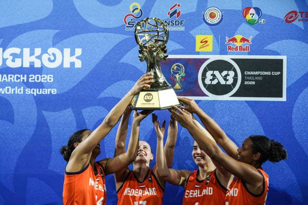 FIBA 3x3 Champions Cup 2026 Netherlands players Evelien Lutje Schipholt, Ilse Kuijt, Noortje Driessen, and Janis Boonstra celebrate with the trophy after winning the Women s FIBA Basketball 3x3 Champions Cup 2026 final match against Azerbaijan in Bangkok, Thailand, on March 15, 2026. Bangkok Bangkok Thailand  Copyright: xAnusakxLaowilasx originalFilename:laowilas-notitle260315_npKP7.jpg