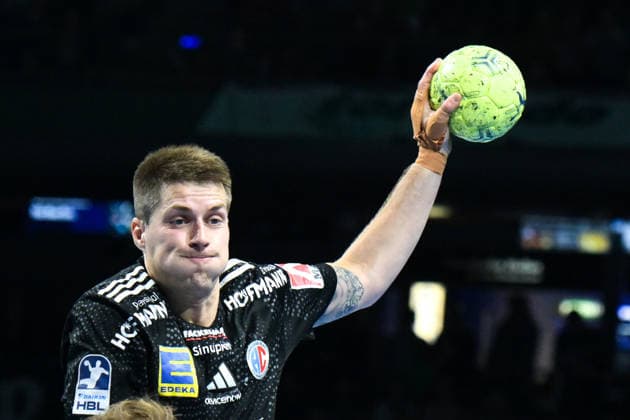 15 03 2026, xlakx, Handball Daikin HBL, Fuechse Berlin HC Erlangen v l Viggo Kristjansson HC Erlangen Berlin Daniel Lakomski