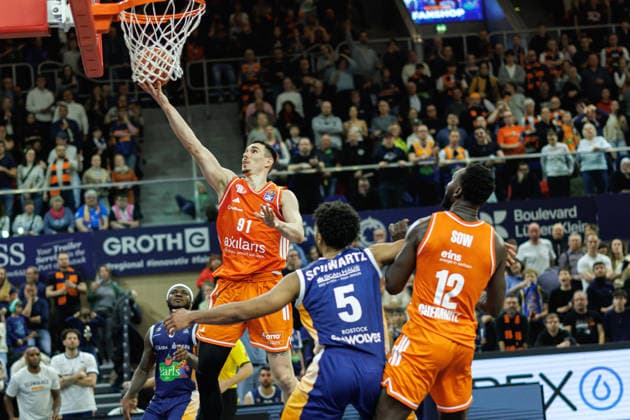 Yordan Minchev NINERS Chemnitz, 91 , GER, Rostock Seawolves vs NINERS Chemnitz, easycredit BBL, Basketball, Bundesliga, 24 Matchday, Season 2025 2026, 15 03 2026 GER, Rostock Seawolves vs NINERS Chemnitz, easycredit BBL, Basketball, Bundesliga, 24 Matchday, Season 2025 2026, 15 03 2026 Rostock Copyright: xEibner-Pressefoto DenverxEhrlichx EP_DEH