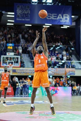 John Newman III NINERS Chemnitz, 09 at free throw, GER, Rostock Seawolves vs NINERS Chemnitz, easycredit BBL, Basketball, Bundesliga, 24 Matchday, Season 2025 2026, 15 03 2026 GER, Rostock Seawolves vs NINERS Chemnitz, easycredit BBL, Basketball, Bundesliga, 24 Matchday, Season 2025 2026, 15 03 2026 Rostock Copyright: xEibner-Pressefoto DenverxEhrlichx EP_DEH