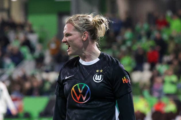 15 03 2026, xgrfx, Soccer Google Pixel Women Bundesliga, VfL Wolfsburg Bayer Leverkusen v l Goal, Alexandra Popp VfL Wolfsburg DFL DFB REGULATIONS PROHIBIT ANY USE OF PHOTOGRAPHS as IMAGE SEQUENCES and or QUASI VIDEO Wolfsburg