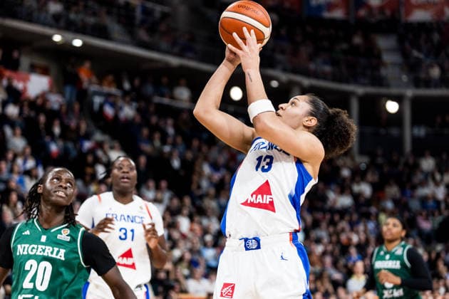 LYON-VILLEURBANNE, FRANCE - MARCH 15: Janelle Salaun (France, 13) shoots the ball during the FIBA Women™s World Cup Qualifying Tournament match between France (FRA) vs. Nigeria (NGR) at Astroballe on matchday 4 of the FIBA Women™s World Cup Qualifying Tournament on March 15, 2026 in Lyon-Villeurbanne, France. France Copyright: xSteffiexWunderlx
