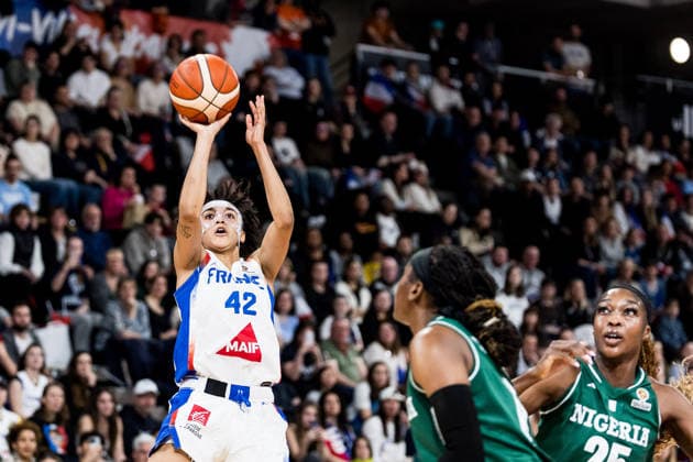 LYON-VILLEURBANNE, FRANCE - MARCH 15: Leila Lacan (France, 42) shoots the ball during the FIBA Women™s World Cup Qualifying Tournament match between France (FRA) vs. Nigeria (NGR) at Astroballe on matchday 4 of the FIBA Women™s World Cup Qualifying Tournament on March 15, 2026 in Lyon-Villeurbanne, France. France Copyright: xSteffiexWunderlx